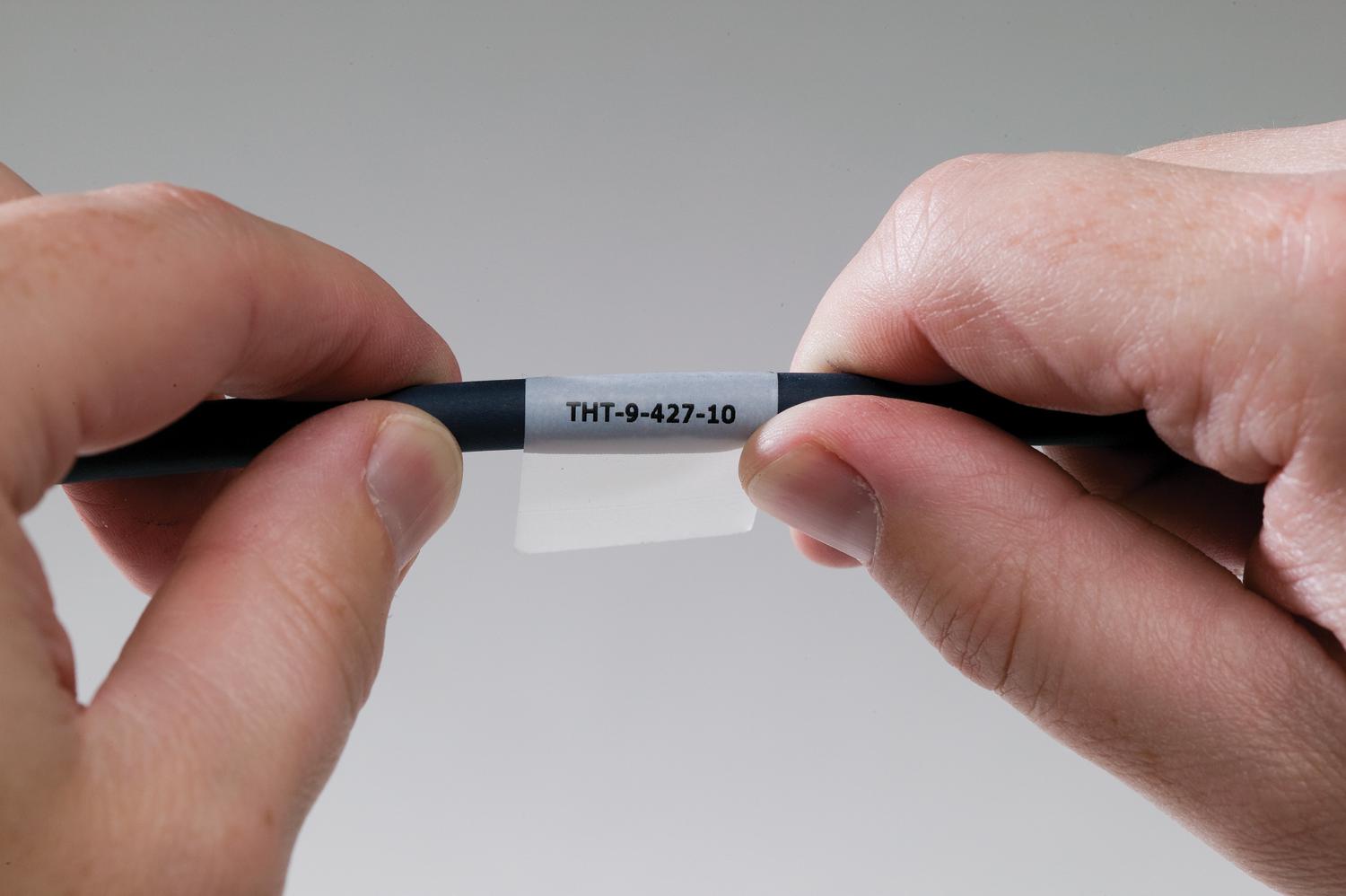 THT-9-427-10 LABEL, CABLE, 25.4X36.5MM, PK10000 BRADY