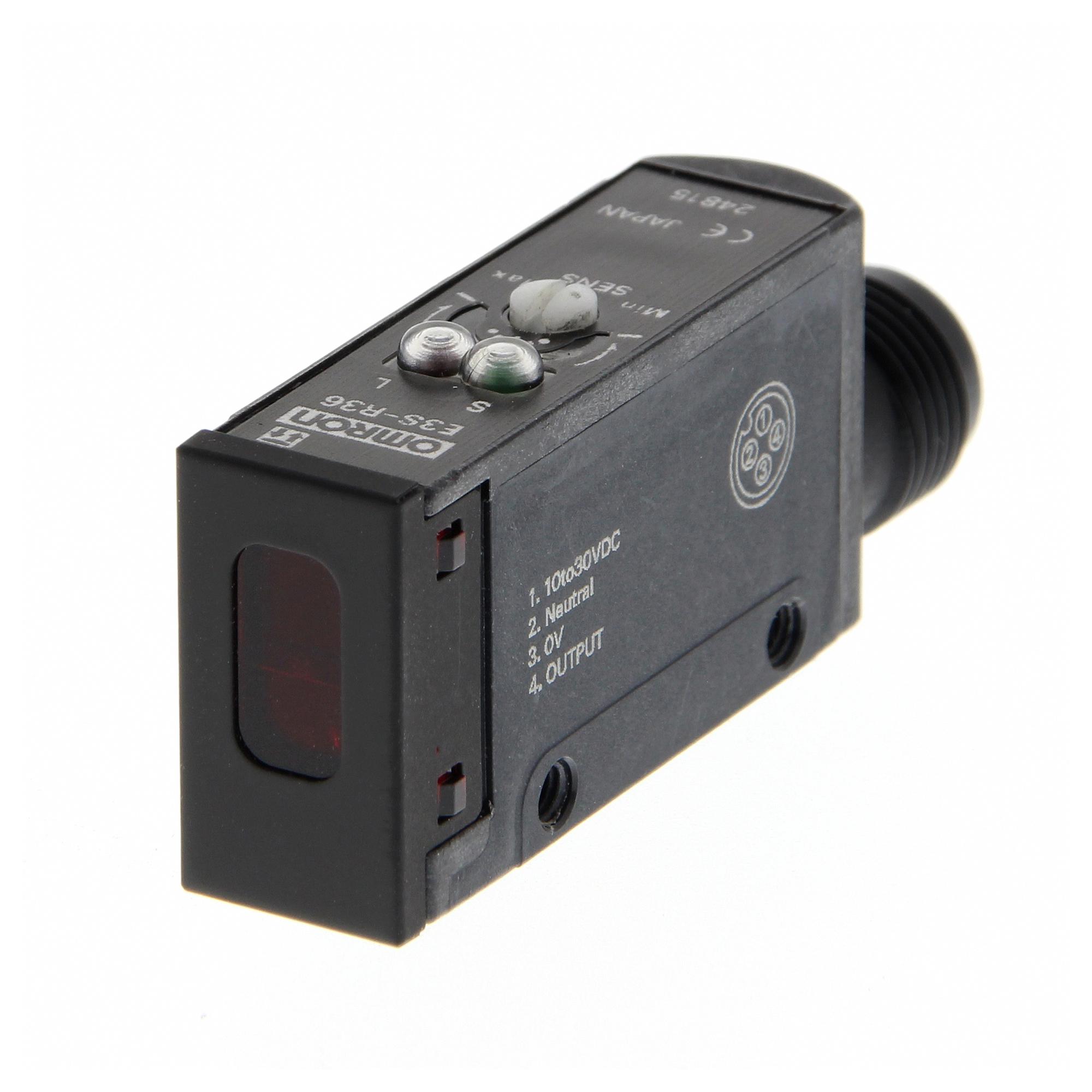 E3S-R36 PHOTOELECTRIC SENSOR, PNP, 1M OMRON