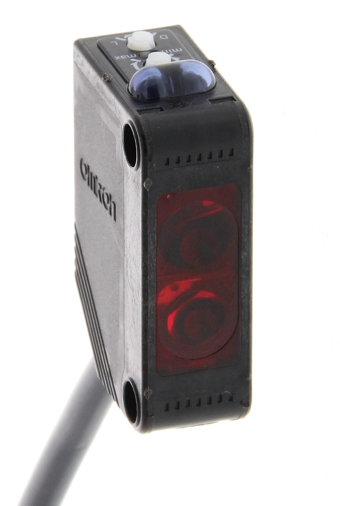 E3Z-L61 2M PHOTOELECTRIC SENSOR, NPN, 120MM OMRON