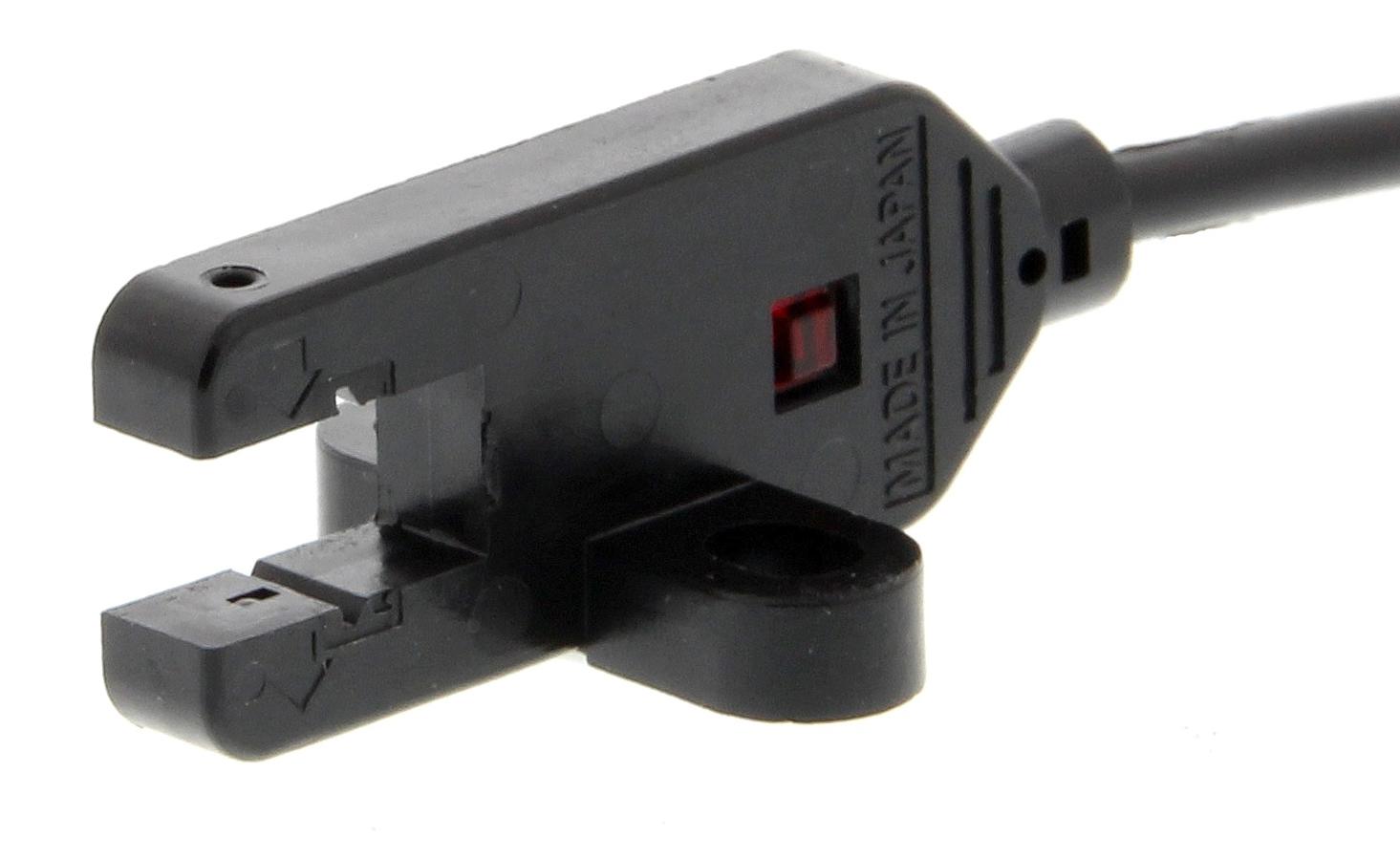 EE-SX872A 2M PHOTOELECTRIC SENSOR, NPN, 5MM OMRON