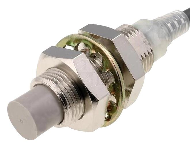 OMRON Inductive E2E-X8MD1 2M OMS INDUCTIVE PROXIMITY SENSOR, 8MM, 24VDC OMRON 2667273 E2E-X8MD1 2M OMS