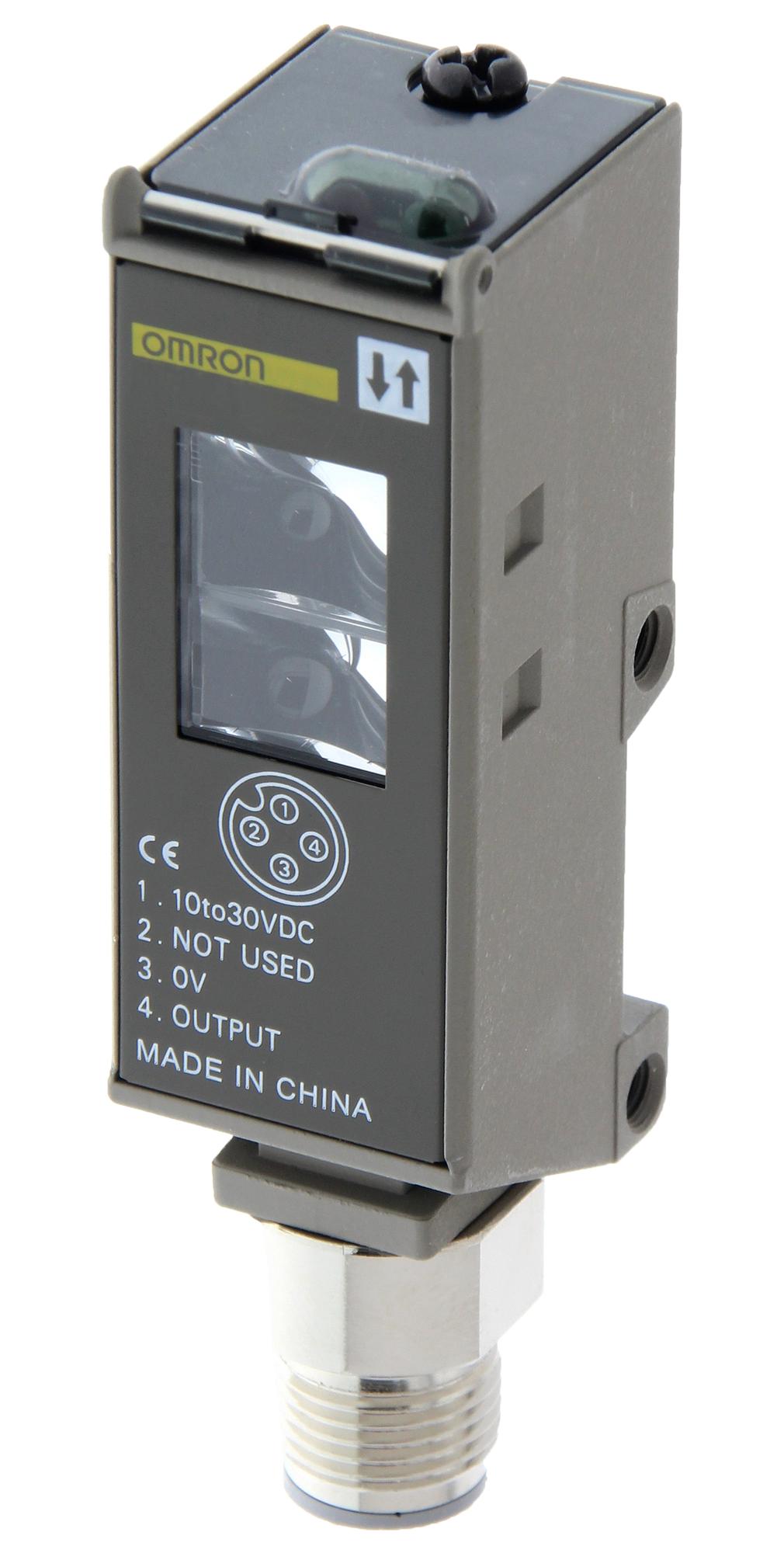 E3S-CD67 PHOTOELECTRIC SENSOR, NPN / PNP, 2M OMRON