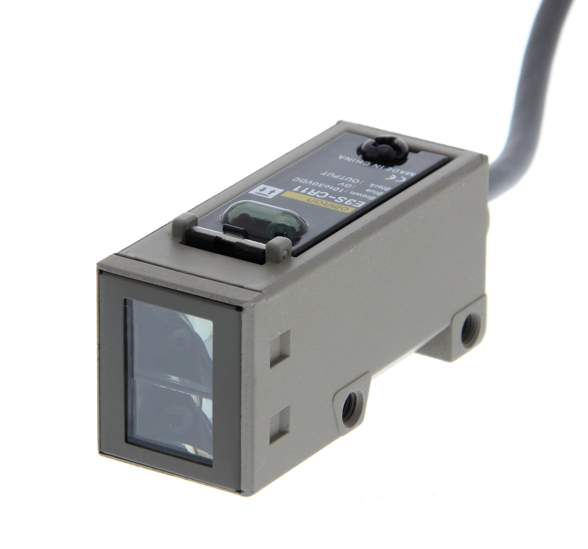 E3S-CR11 5M PHOTOELECTRIC SENSOR, NPN / PNP, 3M OMRON