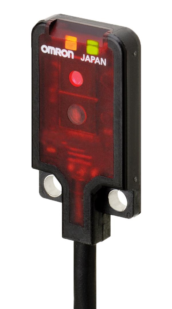 E3T-FD13-M5J 0.3M PHOTOELECTRIC SENSOR, PNP, 30MM OMRON