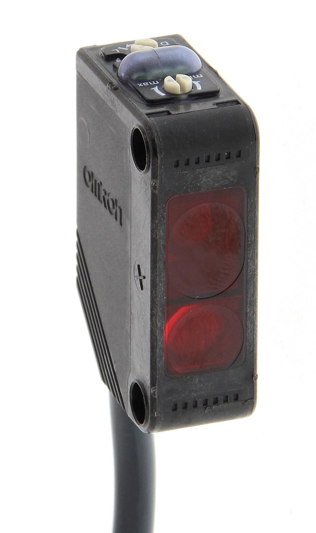 E3Z-LS83 2M PHOTOELECTRIC SENSOR, PNP, 0.1A, 80MM OMRON