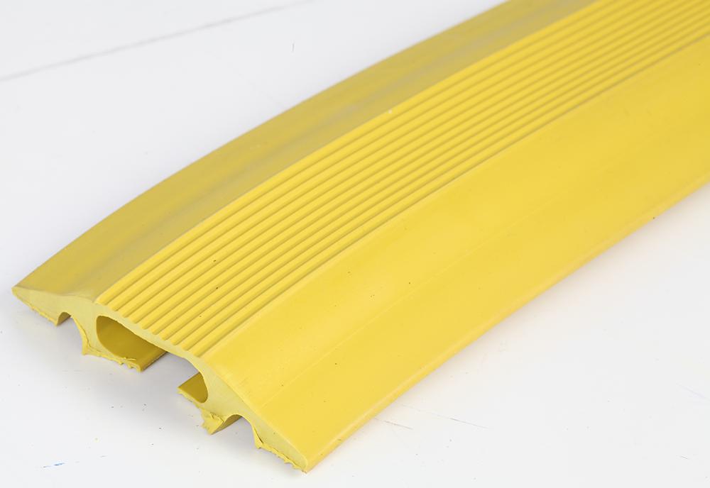 RO7/B 9M CABLE PROTECTOR 30 X 10MM YELLOW 9M VULCASCOT